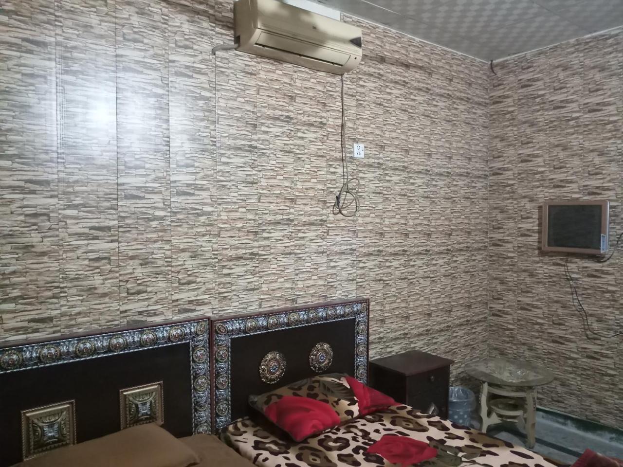 New Taj Palace Hotel Lahore Exteriör bild
