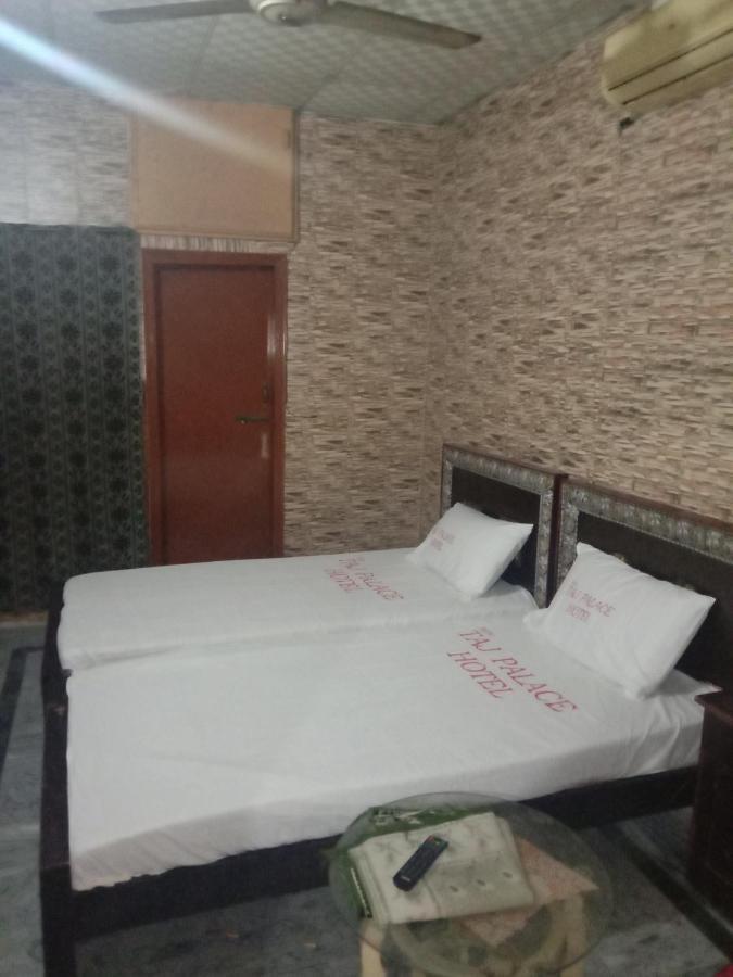 New Taj Palace Hotel Lahore Exteriör bild